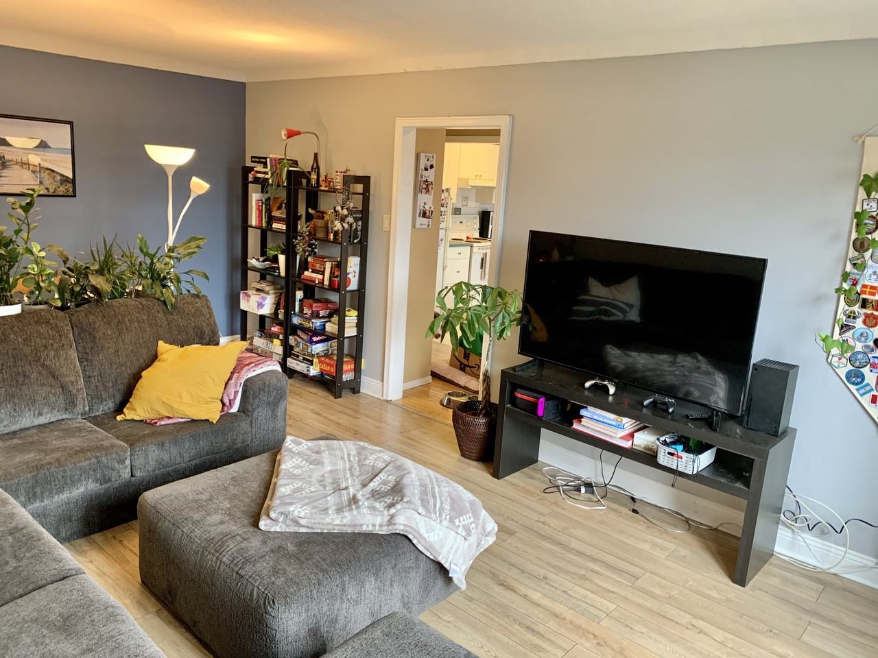 309 Lavergne St - Photo 3 of 8