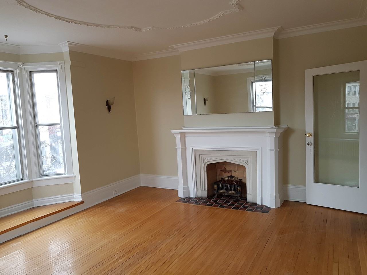 Bloor & Ossington - Photo 2 of 9