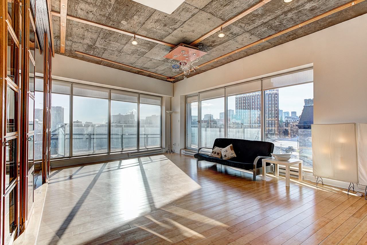 801 Rue Sherbrooke Est #406