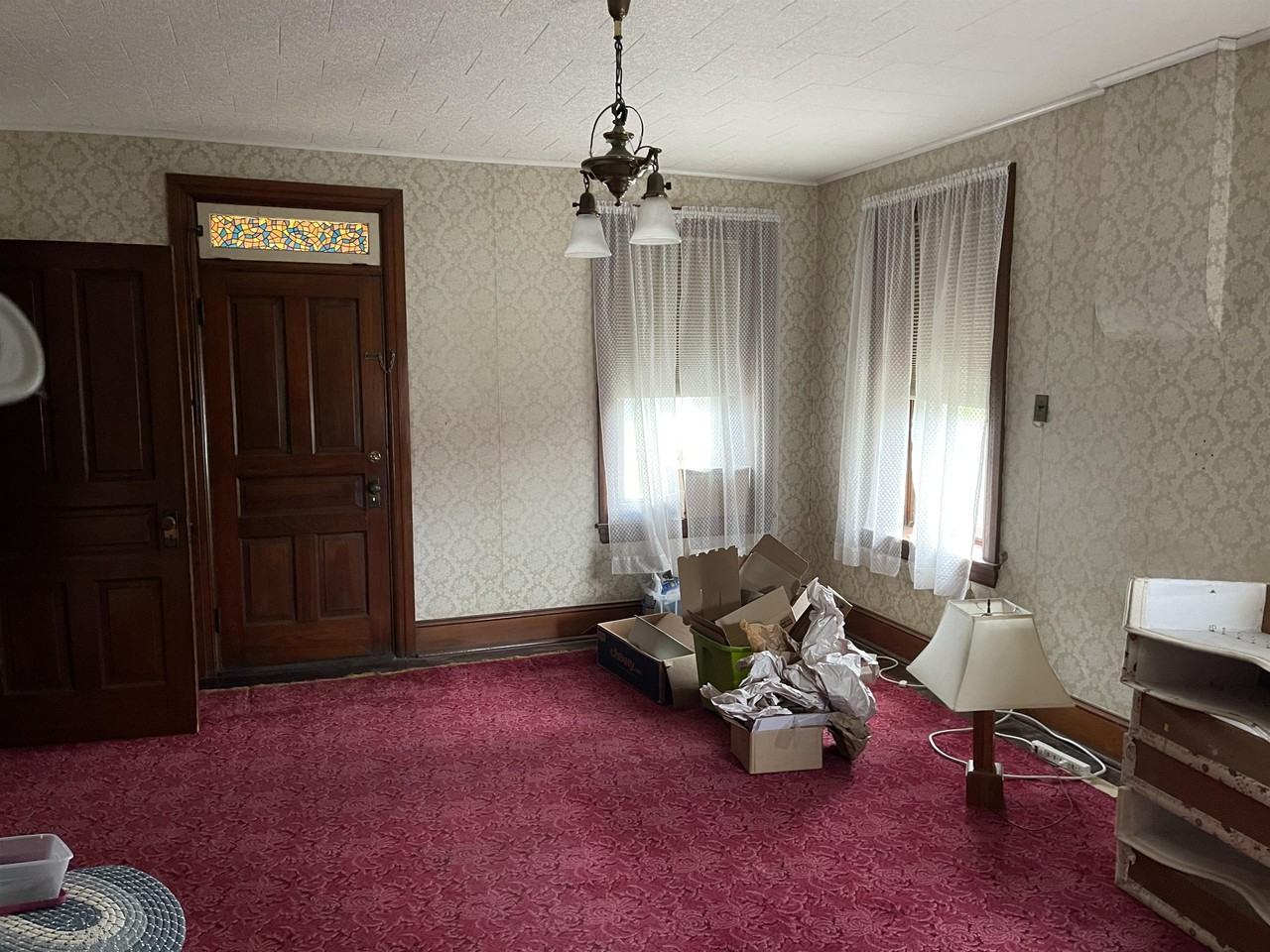 97 Penn St #1 - Photo 5 of 11