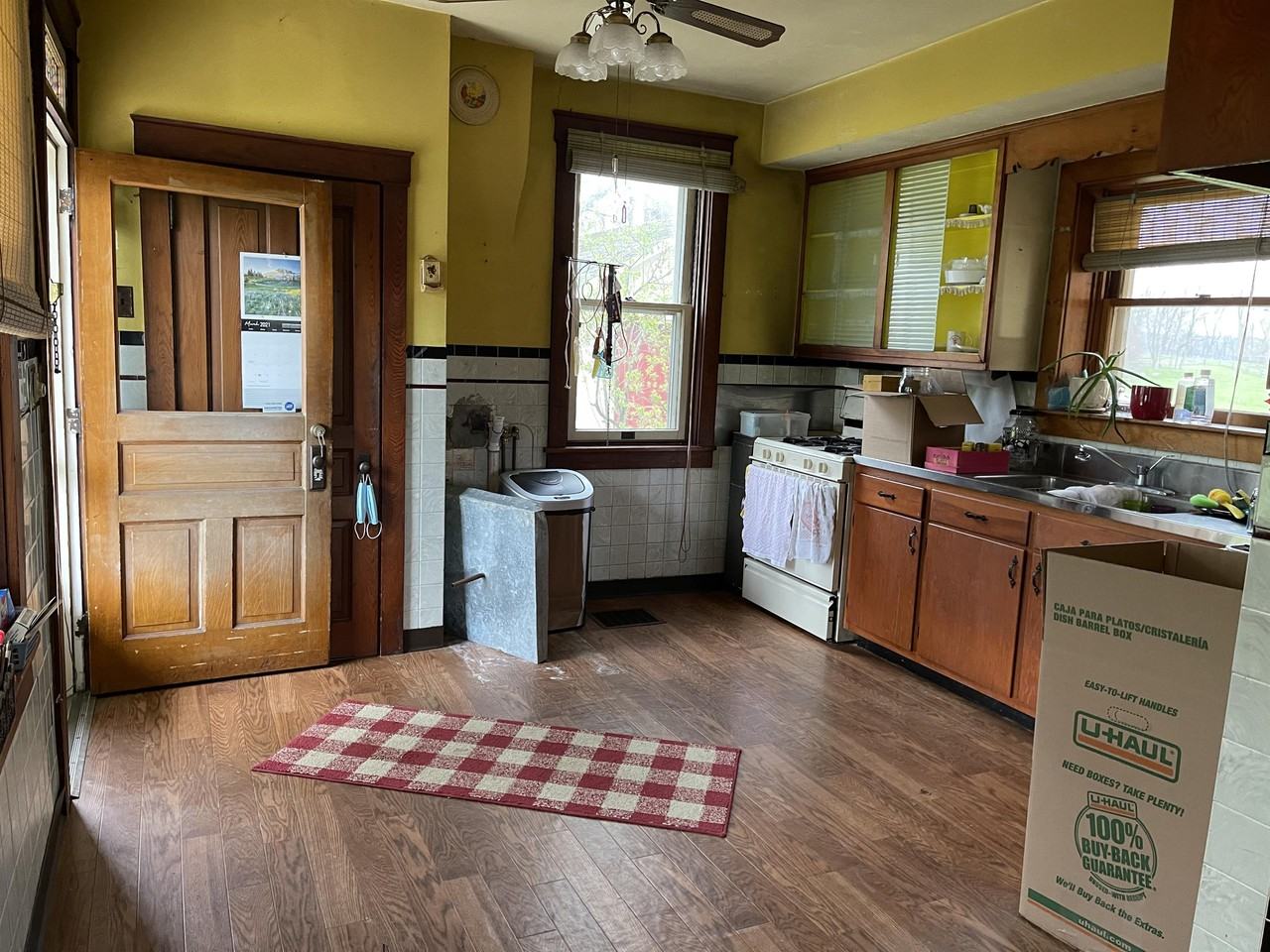 97 Penn St #1 - Photo 7 of 11