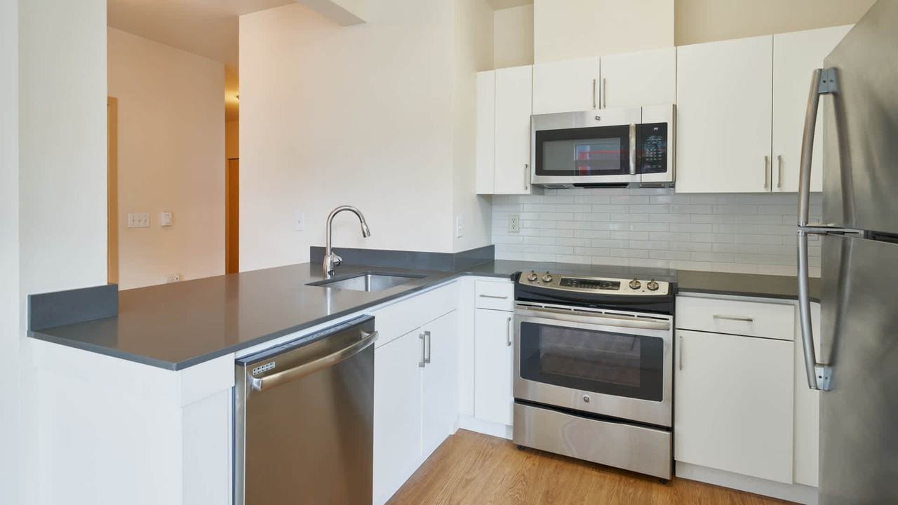 The Heights on Capitol Hill - Photo 4 of 45