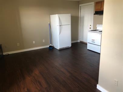 430 West 9th Avenue - Photo 3 of 5