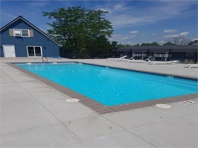 1400 Highland Drive - Photo 2 of 18