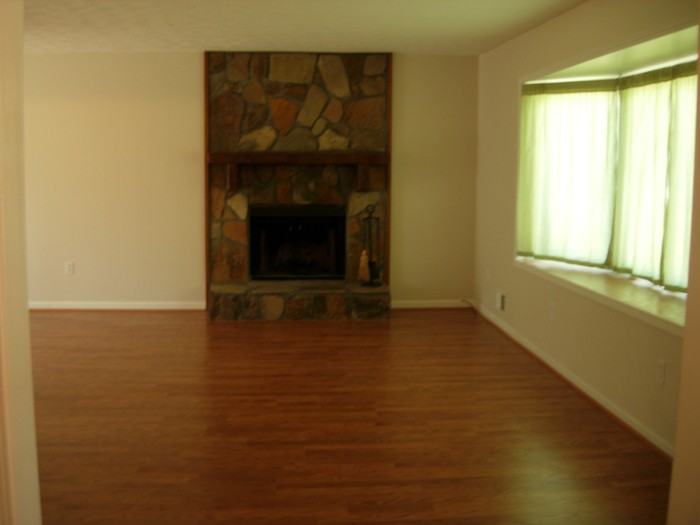 1150 Reilly Ln - Photo 3 of 16