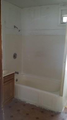 1133 W Washington St - Photo 3 of 4