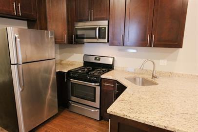 1508 West Chestnut Street - Photo 2 of 9