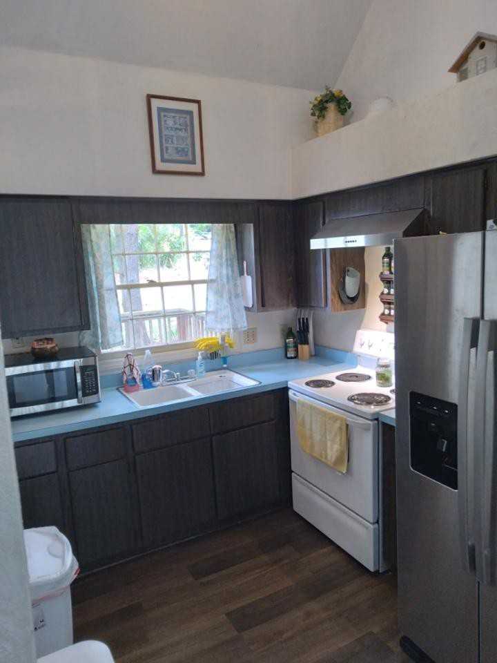 3008 West University Avenue - Photo 2 of 12