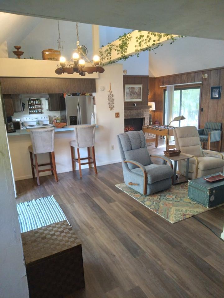 3008 West University Avenue - Photo 3 of 12