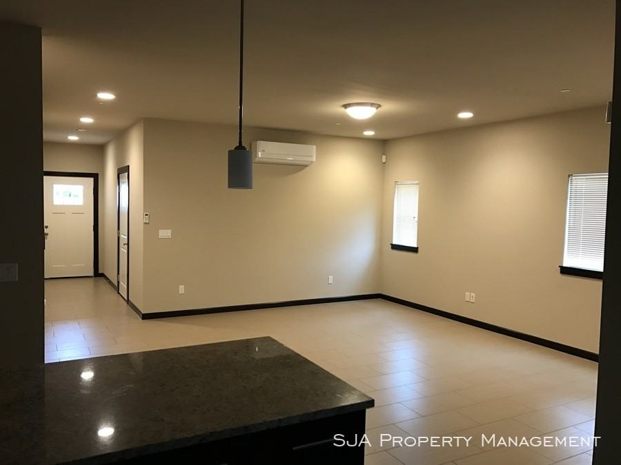 610 Morris Ave S - Photo 3 of 10