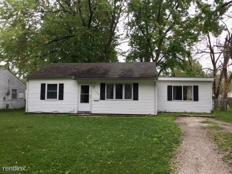 1152 Eastview Dr - Photo 2 of 21