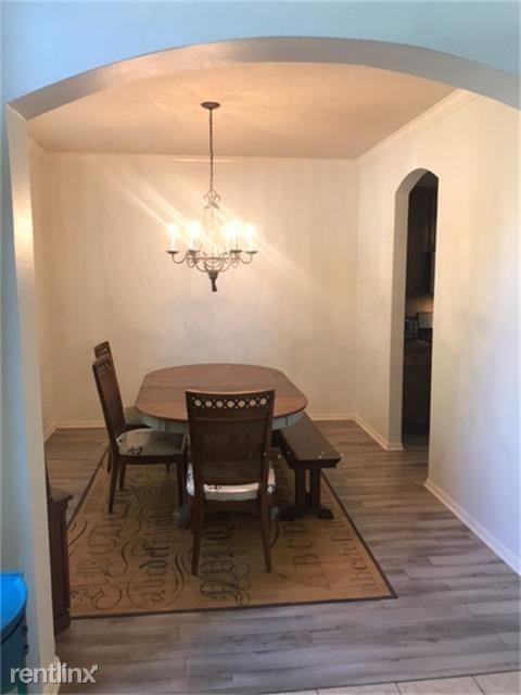 14 Prairie Oak Dr - Photo 2 of 8