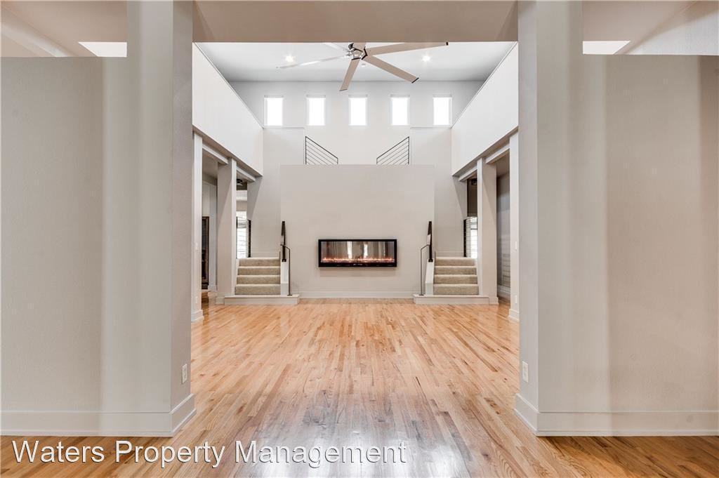 30107 Torrey Pine Cir - Photo 2 of 22