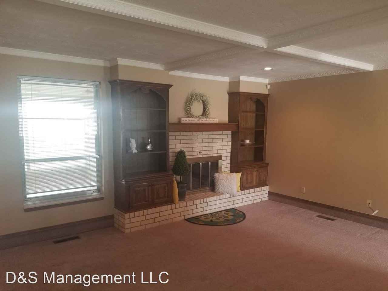 1101 Sw 118th Pl - Photo 2 of 20