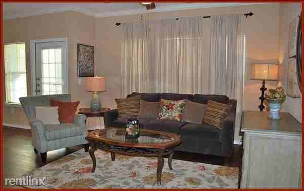 Crown Forest Apartments - Photo 3 of 7