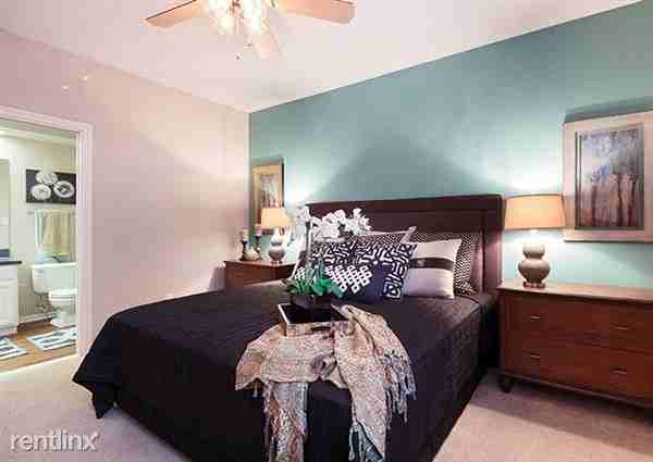 2222 and Mesa drive - Photo 3 of 6