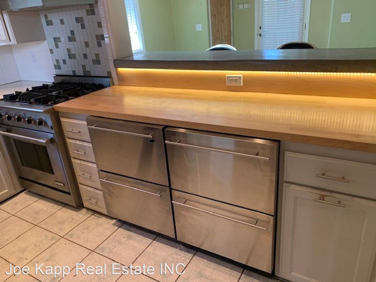 339 W Oak View Ave - Photo 3 of 18