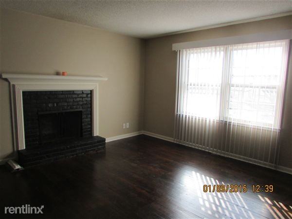 4200 E 105 St - Photo 3 of 17