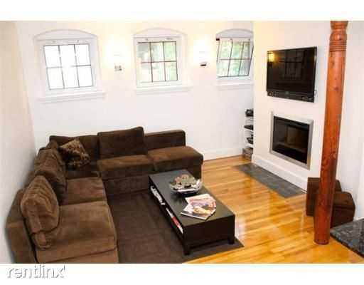 120 Norway St - Photo 2 of 10