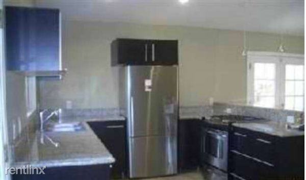 4040 E Mesquite Ave - Photo 2 of 6