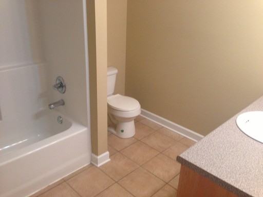 5625 River Oak Dr N - Photo 3 of 14