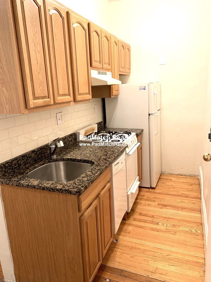 Huntington Ave. - Photo 3 of 10