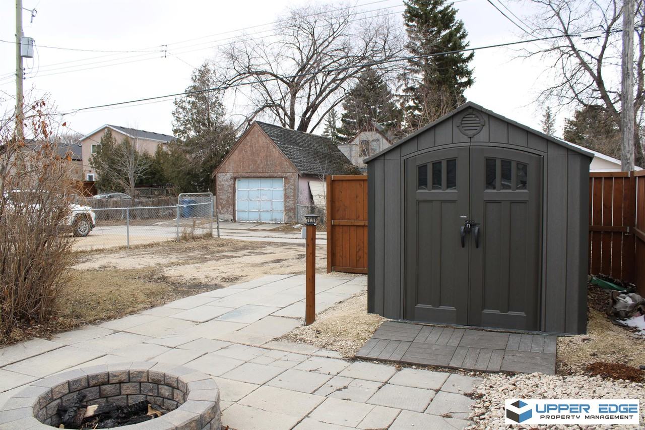 626 Chalmers Ave - Photo 3 of 16