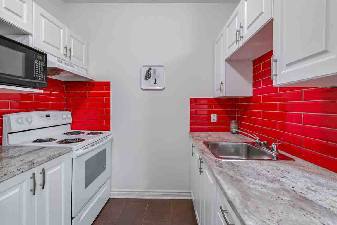 1431 Rue Apartments in Quartier VilleMarie, Montréal, QC H3G