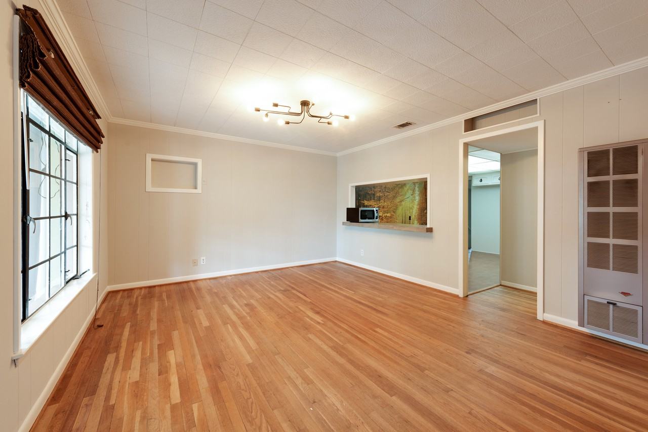 1500 Romeria Dr #1 - Photo 7 of 41