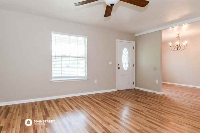 618 Oliver St W - Photo 3 of 16