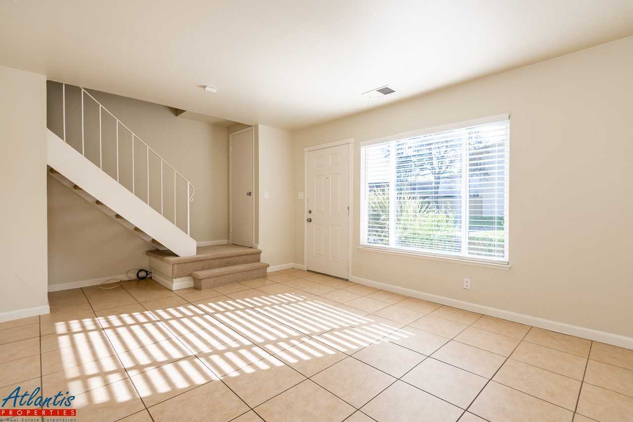 458 Don Marco Court - Photo 3 of 12