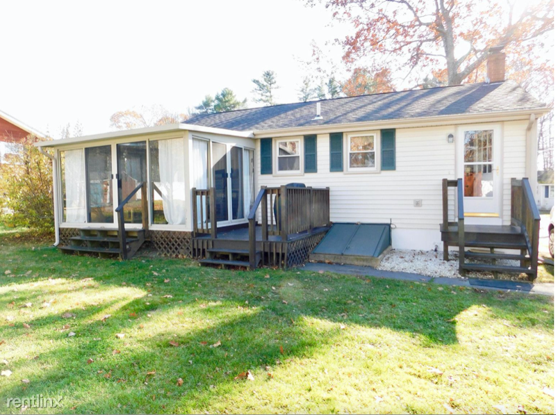 10 Barbara Ave - Photo 2 of 16