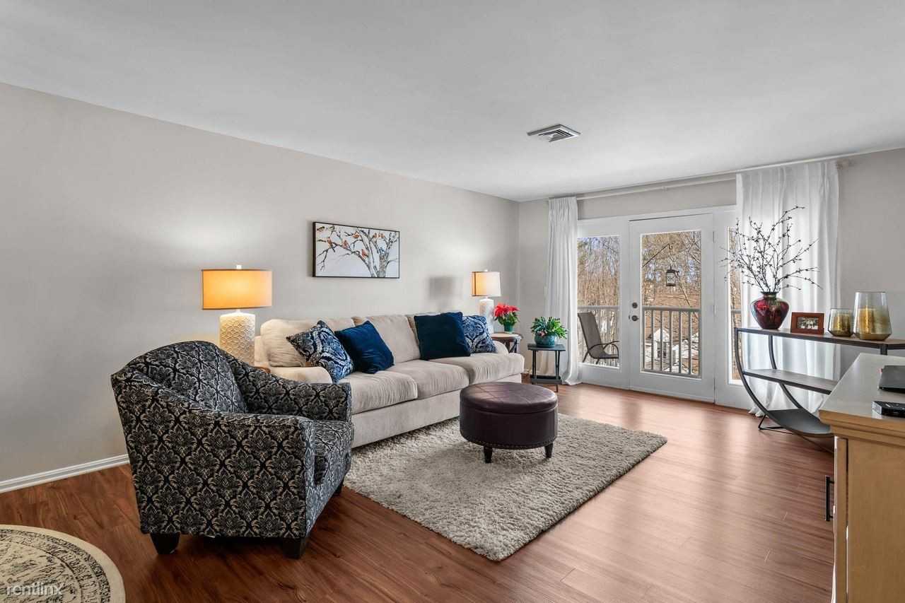 690 S Porter St #32 - Photo 3 of 12