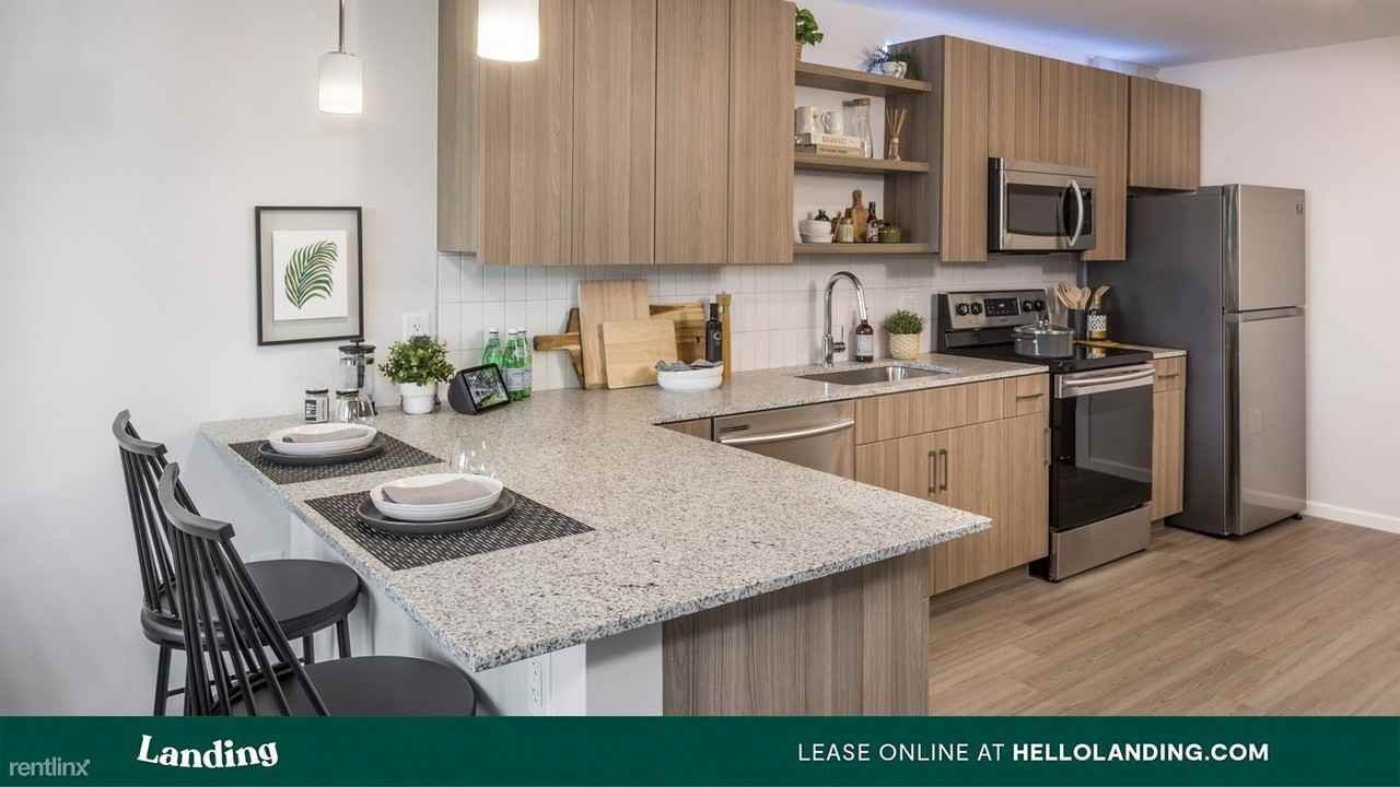 Landing Furnished Apartment The Julian Apartments 480 N Terry Ave