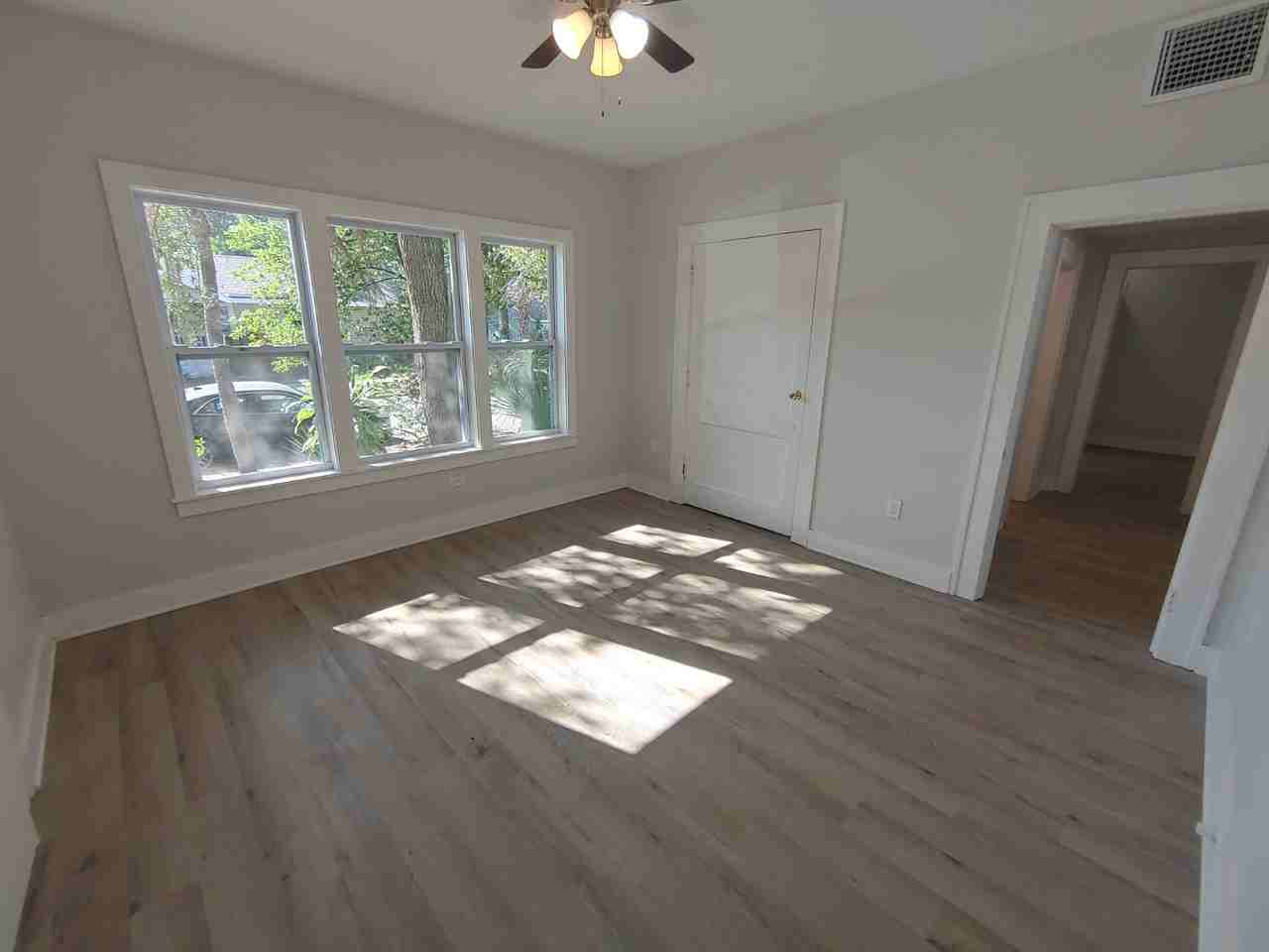 2861 2nd Avenue South - 2 #2 - Photo 3 of 9