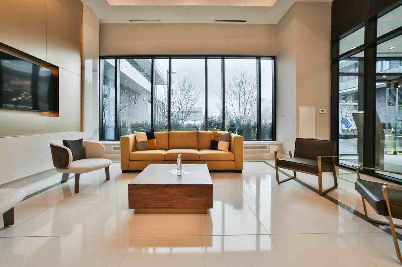 35 Watergarden Dr - Photo 3 of 21