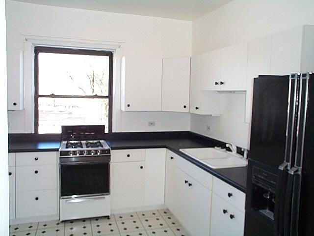 1457 W Foster Ave Unit 3r - Photo 2 of 9