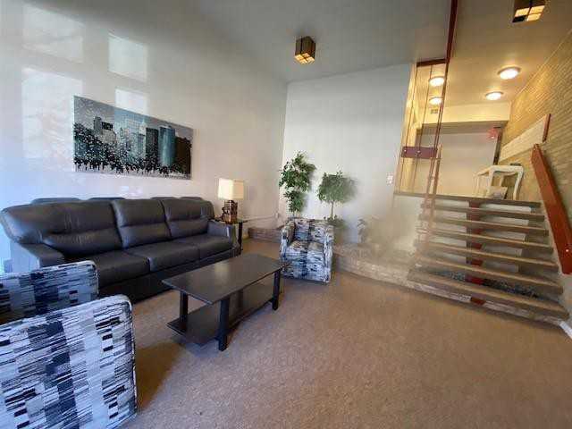 53 Academy Ave Apt 505 - Photo 2 of 16
