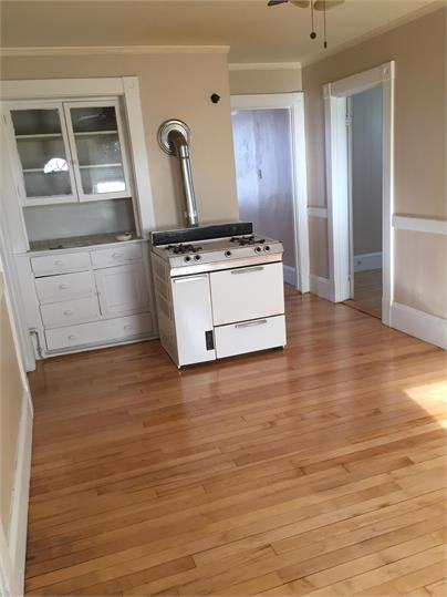 Laurel - 213 - Photo 3 of 13