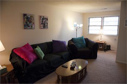 915 Denison - Photo 2 of 22