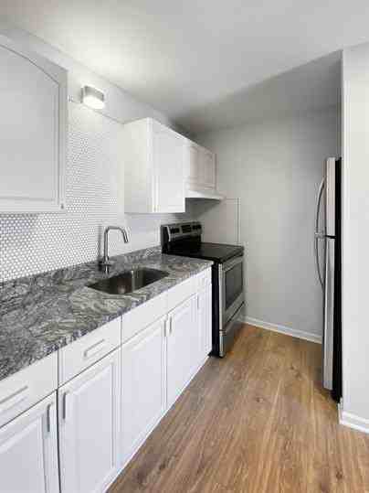 3 Villa Verde Drive - Photo 2 of 9