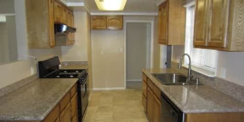 5611 Golondrina Dr - Photo 3 of 7