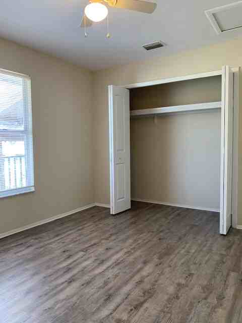 3325 Se 15th Pl #202 - Photo 4 of 7