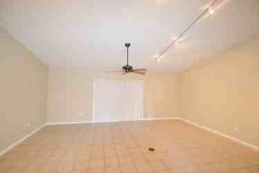 15906 Hidden Lake Cir - Photo 3 of 8