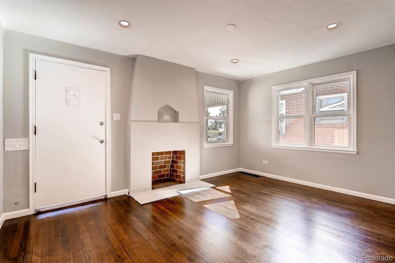 3541 N Saint Paul St - Photo 3 of 23