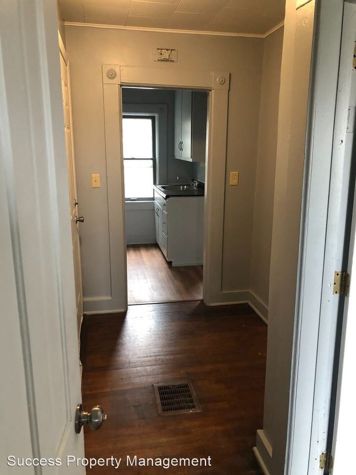 1808-1806 63rd st - Photo 3 of 13