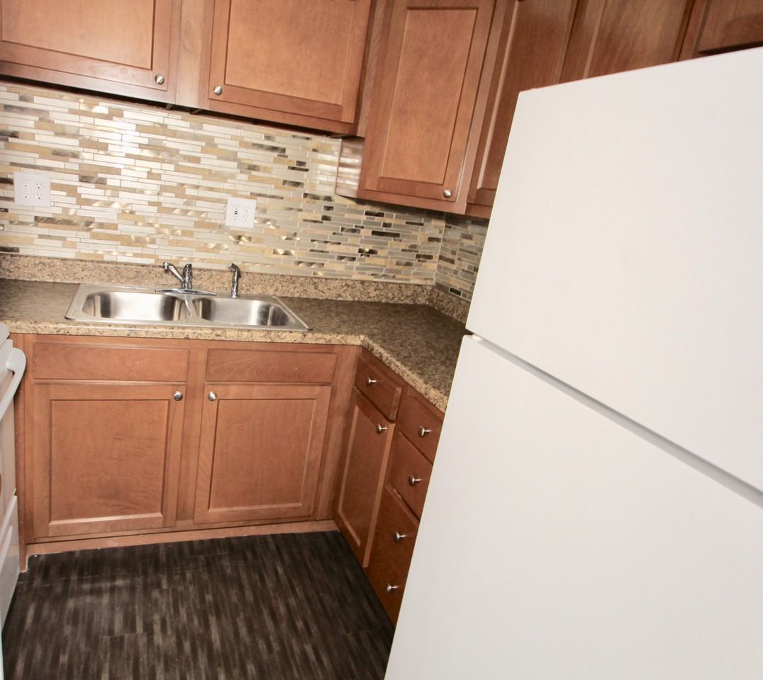 316 HICKMAN STREETAPT 1 #1 - Photo 3 of 10