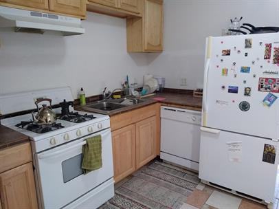 1203 Arch Street - Photo 3 of 24