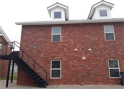 513 S. Gray A - Photo 3 of 4