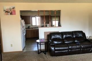 2037 35 Avenue - Photo 2 of 6